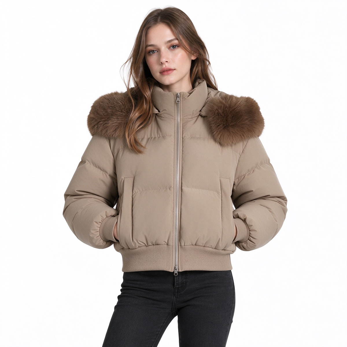 Kurze gepolsterte Winterkapuzenjacke für Damen mit Pelzkragen