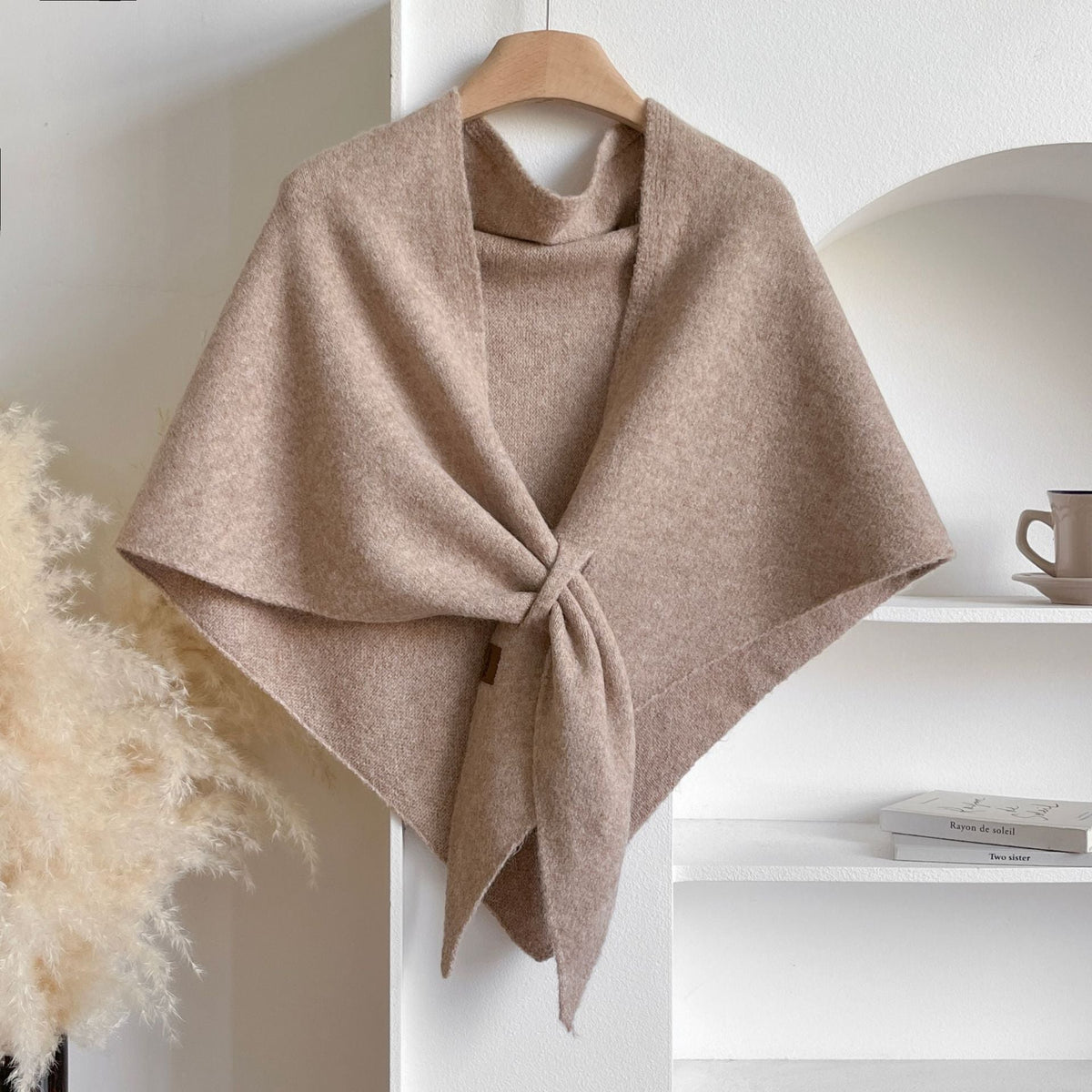 Einfarbiger Strickschal aus Acryl, Polyester und Wolle