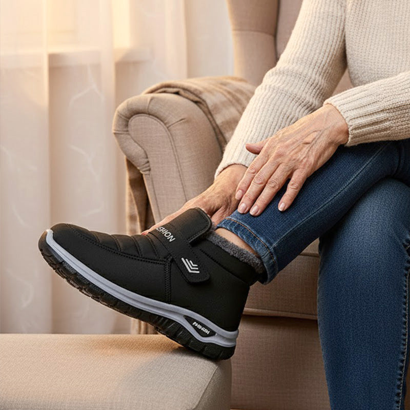 Gefütterte Winter-Sneaker mit Klettverschluss