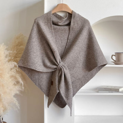 Einfarbiger Strickschal aus Acryl, Polyester und Wolle