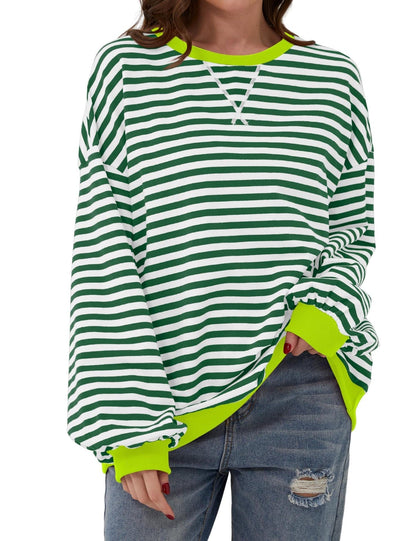 Gestreifter Damen-Oversize-Pullover mit Rundhalsausschnitt