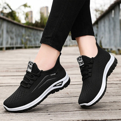 Damen Slip-on-Sneaker mit Strickstruktur