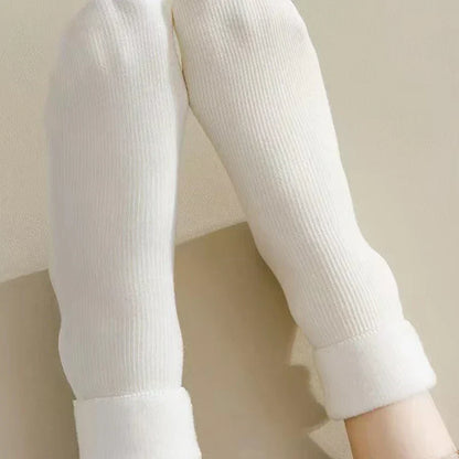Gefütterte Winter-Sneaker mit Klettverschluss