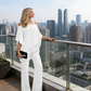 👗✨ Dámská souprava s asymetrickým topem se sifonovým lemem a kalhotami s rozšiřujícími se nohavicemi – 5 barev | M–3XL | Elegantní | Ležérní šik