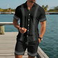 Pánský set s krátkým rukávem a květinovým vzorem a kraťasy | Trendy, prodyšný, připravený na dovolenou! 🌴☀️