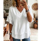 👚✨ Stylové tričko s výstřihem do V – prodyšné, volný střih, ideální na letní dny!