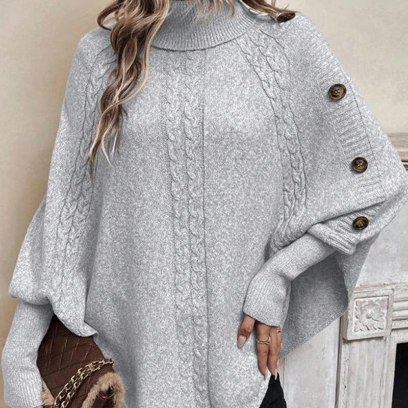 Damen Cape-Pullover mit Zopfmuster und Zierknöpfen