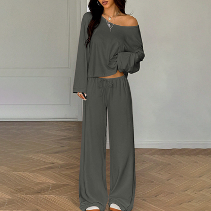 Damen-Zweiteiler mit schulterfreiem Oberteil und weiter Hose