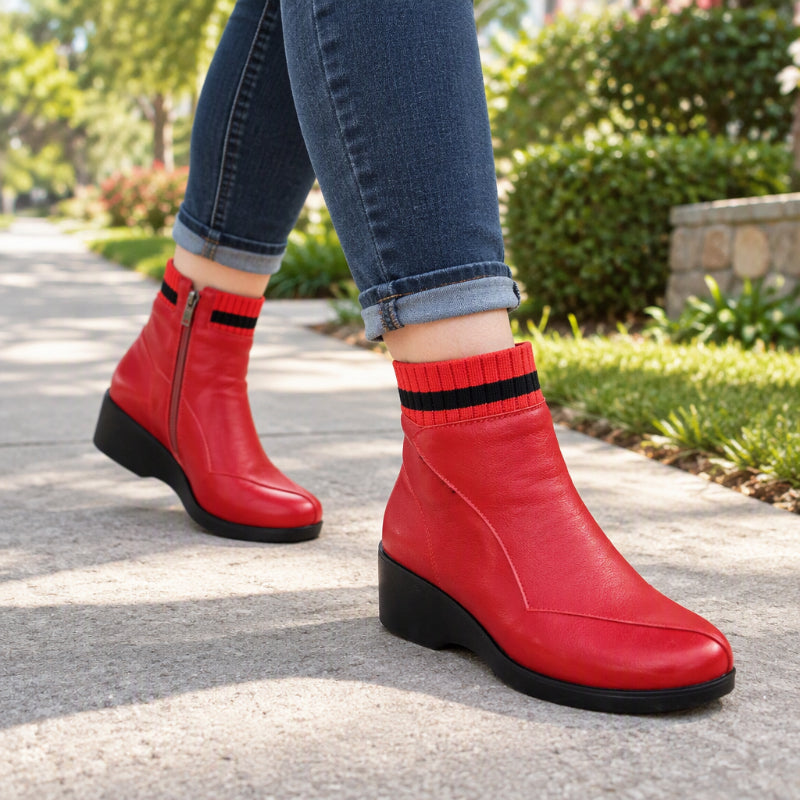 Damen Stiefeletten mit Strickbund und Keilabsatz