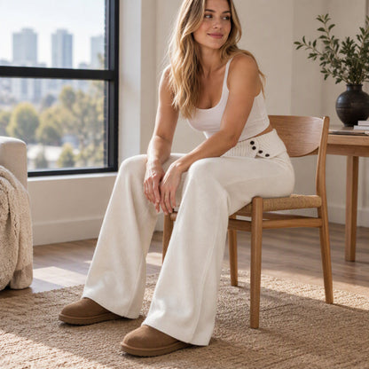 Damen Bequeme Strickhose mit weiter Beinform